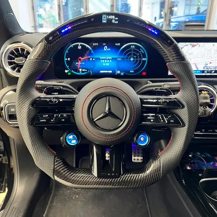 벤츠 W177 A35AMG 22 벤츠 잠자리AMG핸들 OLED어질리티셀렉트를 적용 / 벤츠 / A-클래스 W177 / 서울 용산 중구
