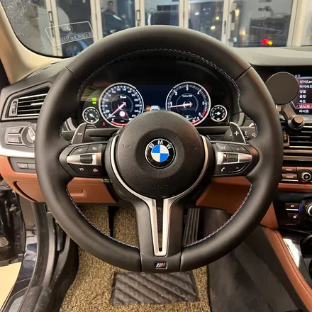 BMW F10 520D 후기형 M핸들 열선 교체했습니다 / 서울 용산 중구