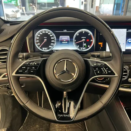 벤츠 W222 S클래스 S500 최신형마이바흐핸들 교체했습니다 최신형우드스타일 / 서울 용산 중구