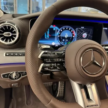 벤츠 C257 CLS 2020 22벤츠 잠자리AMG핸들로 디자인을 변경하였습니다 / 서울 용산 중구
