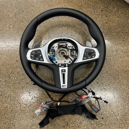 BMW M840i 순정핸들에 M1M2 추가작업을 하였습니다 / 서울 용산 중구