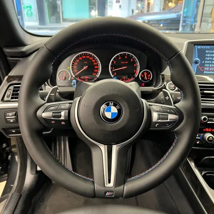 BMW F12 6시리즈 컨버터블 M열선핸들로 교체작업을 하였습니다 / 서울 용산 중구