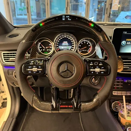 벤츠 W218 CLS63AMG 신형 벤츠 AMG핸들 LED퍼포먼스 카본 D컷 디자인 / 서울 용산 중구
