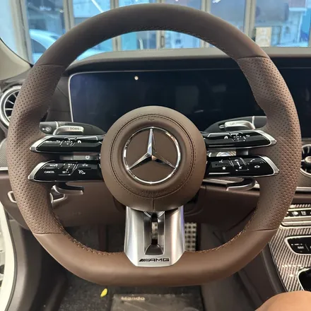 벤츠 C257 CLS400D 색상맞춤 브라운 잠자리핸들 장착으로 더욱 멋있어진 실내 분위기 연출 / 서울 용산 도원동