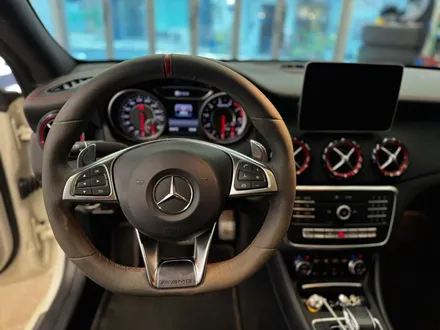 [올인게러지] 벤츠 C117 CLA45AMG 16년식 카본 잠자리 AMG핸들 레드라인 D컷 / 서울 용산 도원동