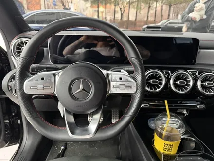 [올인게러지] 벤츠 C118 CLA250 2020년식 AMG카본핸들 블랙과 레드라인포인트 카본패들쉬프트까지 / 서울 용산 도원동