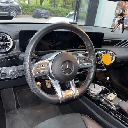[올인게러지] 벤츠 C118 CLA250 22년식 최신형 잠자리카본핸들 D컷 교체 레드라인 포인트 / 서울 용산 도원동