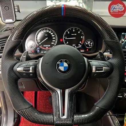 [올인게러지] BMW F26 X4 전기형 모델 M스티어링휠 핸들교체작업 .M카본핸들 . 리얼카본 / 서울 용산 중구