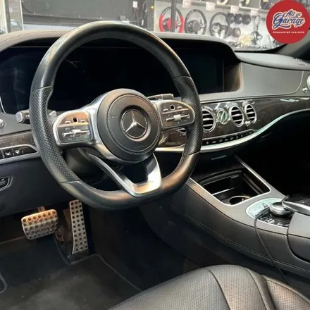 벤츠 W222 S350 후기형 AMG카본핸들 + AMG계기판코딩 및 생활코딩 레트로핏작업 / 서울 용산 중구