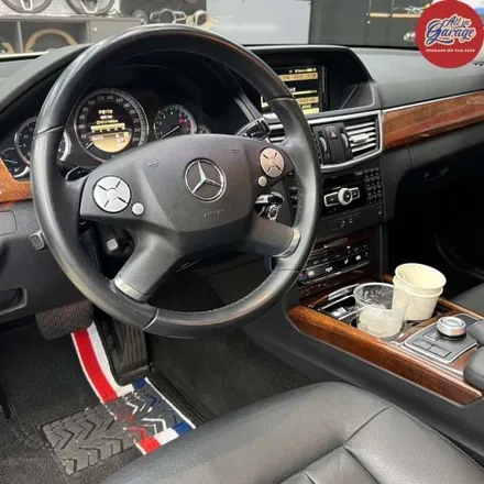벤츠 W212 E300 잠자리카본핸들 교체 , 최신형AMG카본핸들D컷 순정레트로핏 / 서울 용산 중구