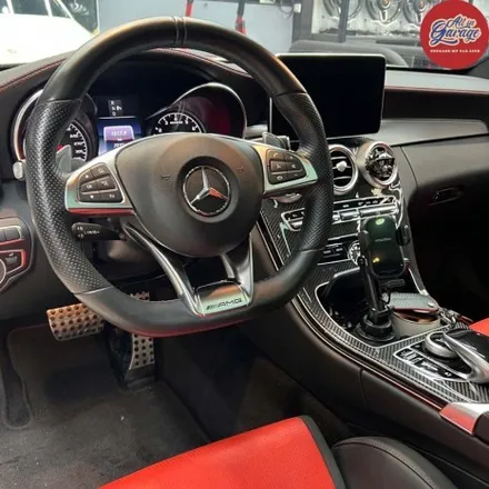 벤츠 W205 C63AMG 쿠페  신형 AMG핸들 교체  LED퍼포먼스카본핸들 / 서울 용산 중구