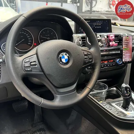 BMW F30 3시리즈 320D M카본핸들 교체 , 퍼포먼스 실내튜닝 / 서울 용산 중구