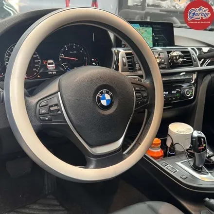 BMW F30 320D M커스텀핸들 교체로 핸들 디자인 변경 / 서울 용산 중구
