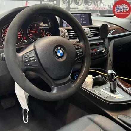 BMW F30 3시리즈 320D 정품 M열선핸들 교체 업그레이드 / 서울 용산 중구