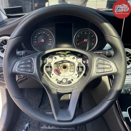 벤츠 W205 C300 / 최신형벤츠잠자리AMG카본핸들 교체작업 및 드레스업 / AMG핸들 / 서울 용산 중구