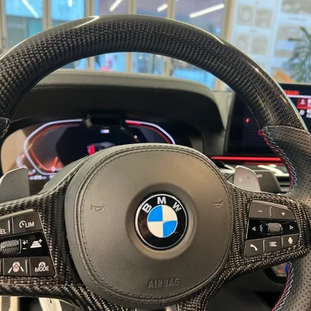 BMW [G30] 5시리즈 530I M카본핸들 교체 시공으로 꾸며봤습니다 ID7 버젼 / BMW / 5시리즈 (G30) / 서울 용산 중구