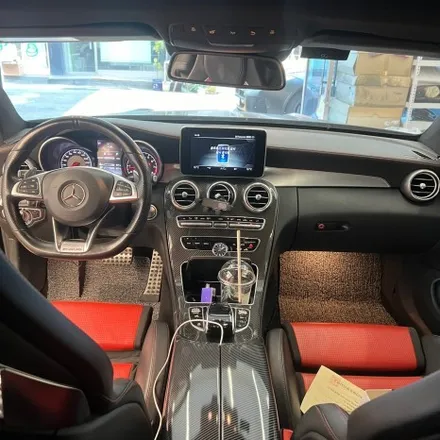 벤츠 C63 AMG 쿠페 송풍구 엠비언트 1열 작업하였습니다 / 서울 용산 중구