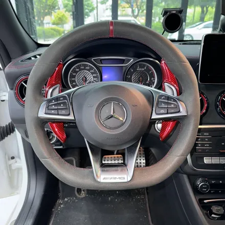 [올인게러지] 벤츠 C117 CLA45AMG 2018년식 블랙과 레드의 조합 AMG카본핸들 + 마그네틱 패들쉬프트 장착완료했습니다 / 서울 용산 도원동