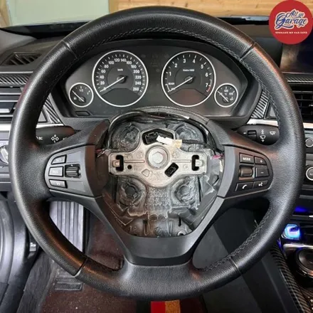 BMW F30 3시리즈 320i , M카본핸들 교체 / 서울 용산 중구