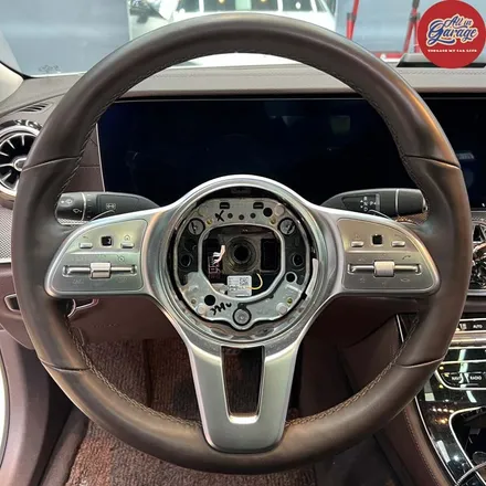 벤츠C257 CLS300D / 1920 벤츠 AMG핸들 카본D컷 교체 / 서울 용산 중구