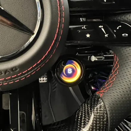 벤츠 W177 A35AMG 22 벤츠 잠자리AMG핸들 OLED어질리티셀렉트를 적용 / 벤츠 / A-클래스 W177 / 서울 용산 중구
