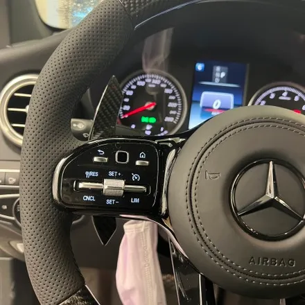 벤츠 GLC 300 후기형 AMG카본핸들 D컷 교체했습니다 컨버젼작업 / 서울 용산 중구