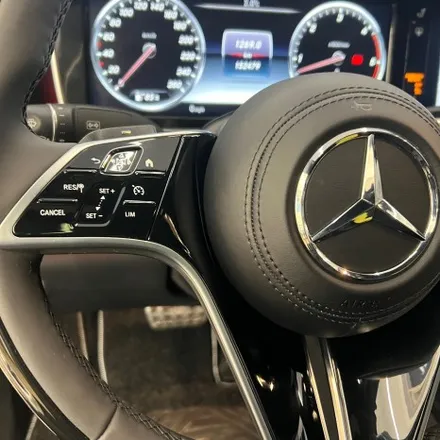 벤츠 W222 S클래스 S500 최신형마이바흐핸들 교체했습니다 최신형우드스타일 / 서울 용산 중구