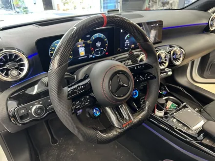 [올인게러지] 벤츠 W177 A45AMG 20년식 레드라인 카본 잠자리핸들 및 OLED 어질리티셀렉트 장착 코딩했습니다 / 서울 용산 도원동