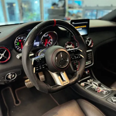 [올인게러지] 벤츠 C117 CLA45AMG 16년식 카본 잠자리 AMG핸들 레드라인 D컷 / 서울 용산 도원동