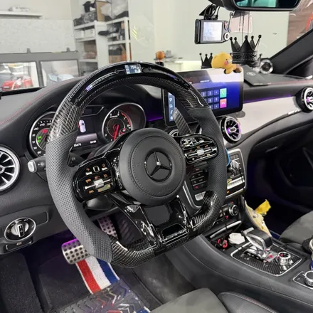 [올인게러지] 벤츠 X156 GLA45AMG LED퍼포먼스적용 AMG카본핸들 튜닝 올블랙 트림의 조합 / 서울 용산 도원동