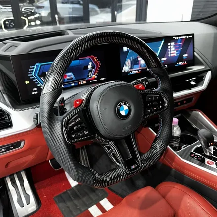 [올인게러지] BMW G09 XM 2025 년식 최신형 M카본 D컷핸들 교체 정말 멋집니다 / 서울 용산 도원동
