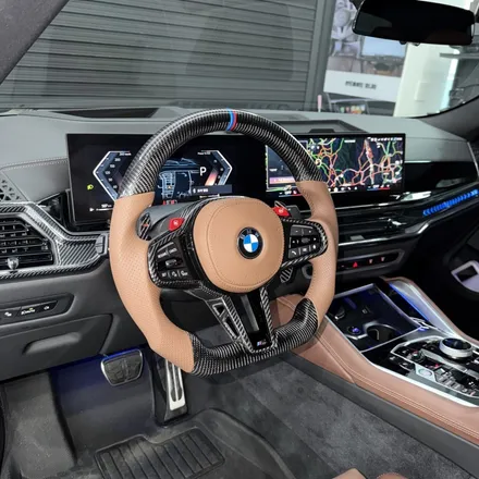 [올인게러지] BMW G바디 X6 25년식 페리 카본핸들 D컷 브라운 교체시공했습니다 / 서울 용산 도원동