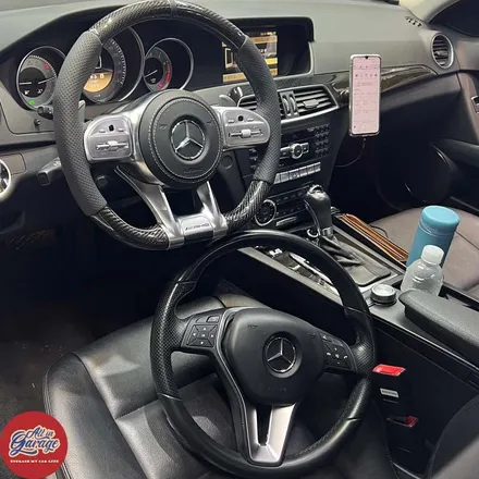 [올인게러지] 벤츠 w204 C클래스 C250  신형AMG카본핸들 교체 작업 ,벤츠인기많은튜닝 / 서울 용산 중구