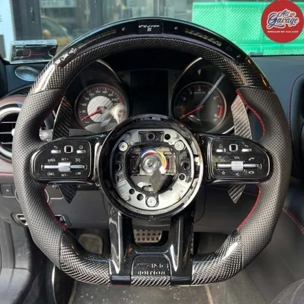 벤츠 AMG GTS 에디션1 모델  AMG핸들 LED퍼포먼스 카본D컷핸들 장착 / 서울 용산 중구