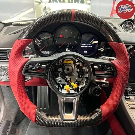 포르쉐 911 카레라4 gts 카브리올레 2019 카본D컷핸들교체 ,레드카본스티어링휠 포르쉐991.2 / 서울 용산 중구