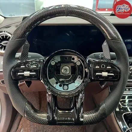 벤츠C257 CLS300D / 1920 벤츠 AMG핸들 카본D컷 교체 / 서울 용산 중구