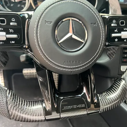 벤츠 W218 CLS63 모델 AMG카본핸들 교체  D컷 나이트에디션 / 벤츠 / CLS-클래스 W218 / 서울 용산 중구