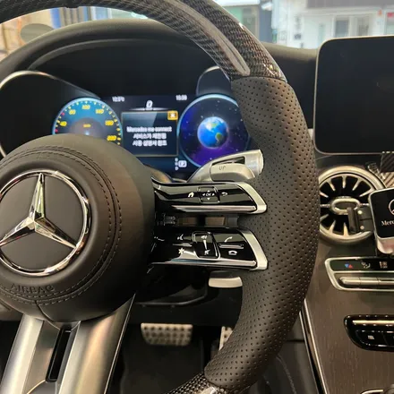 벤츠 GLC300 잠자리핸들 AMG 카본D컷 교체했습니다 / 서울 용산 중구