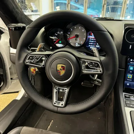 [올인게러지] 포르쉐 981 카이맨 GTS 열선 적용 GT커스텀핸들 이제는 차량에 걸맞는핸들 장착 / 서울 용산 도원동