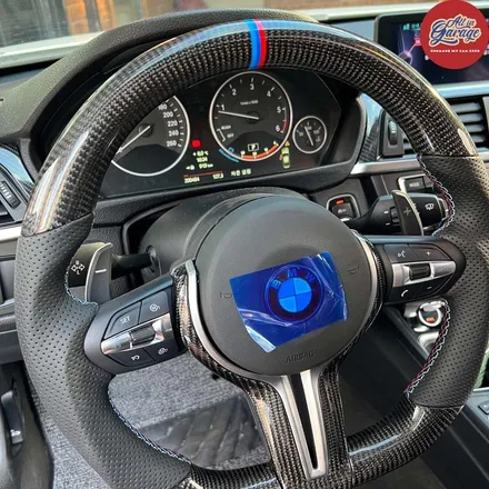 BMW F30 3시리즈 320D M카본핸들 교체 / M3핸들 교체 퍼포먼스 실내튜닝 / 서울 용산 중구