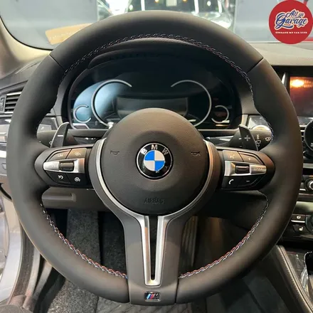 BMW F10 5시리즈 520D 정품 M열선핸들 교체로 핸들디자인 변경 / 서울 용산 중구