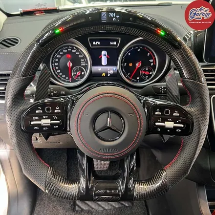 벤츠 X166 GLS350D / 신형벤츠 카본D컷LED퍼포먼스 AMG핸들 교체시공 / 서울 용산 중구