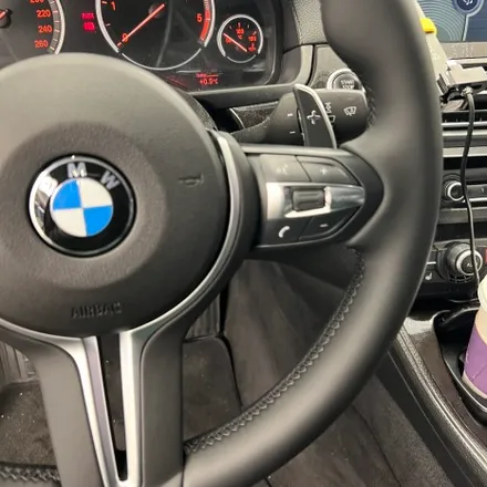 BMW 5시리즈 F10 520D M디자인 M핸들로 교체 / BMW / 5시리즈 (F10) / 서울 용산 중구