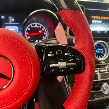 벤츠 W205 C63AMG쿠페 1920 벤츠 AMG핸들 카본D컷스타일로 교체 / 벤츠 / C-클래스 W205 / 서울 용산 중구