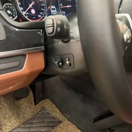 BMW F10 520D 후기형 M핸들 열선 교체했습니다 / 서울 용산 중구