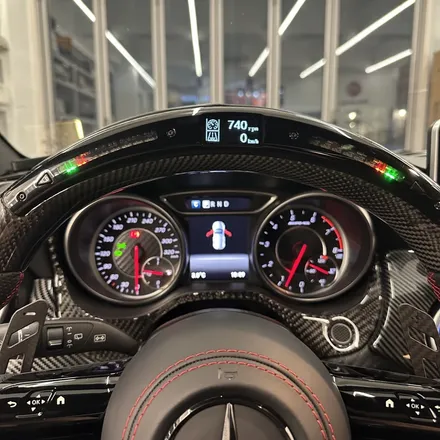 [올인게러지] 벤츠 W176 A45AMG 최신형 잠자리 카본핸들 LED퍼포먼스 마그네틱패들쉬프트까지 끝판왕입니다 / 서울 용산 도원동