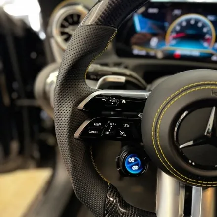 벤츠 CLA45S AMG 잠자리카본핸들 D컷 교체 어질리티셀렉트 신형VER 활성화 / 서울 용산 도원동