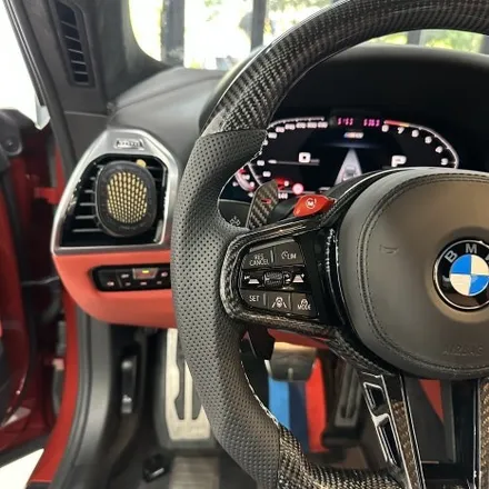 BMW M8 ID8.5타입 카본디컷핸들 교체시공으로 퍼포먼스업그레이드 했습니다 / 서울 용산 도원동
