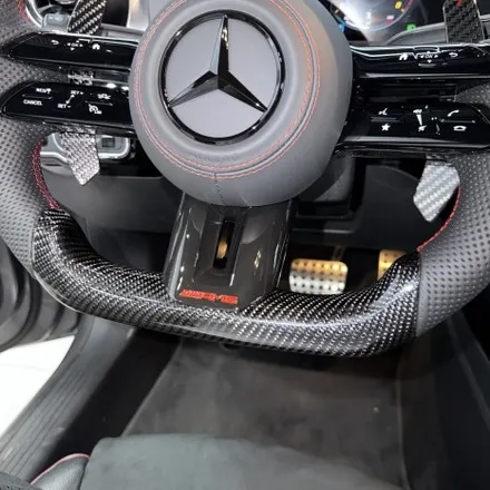[올인게러지] 벤츠 C118 CLA250 22년식 최신형 잠자리카본핸들 D컷 교체 레드라인 포인트 / 서울 용산 도원동