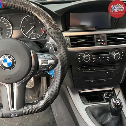 [올인게러지] BMW E90 320D / F바디 M카본핸들 교체 / 신형개조 / 순정레트로핏 / 서울 용산 중구